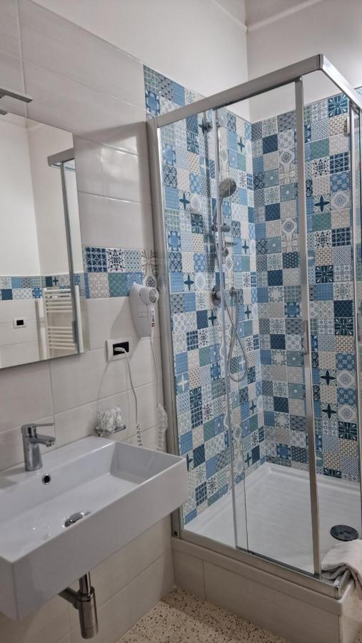 Vittoria Guest House Battipaglia Kültér fotó