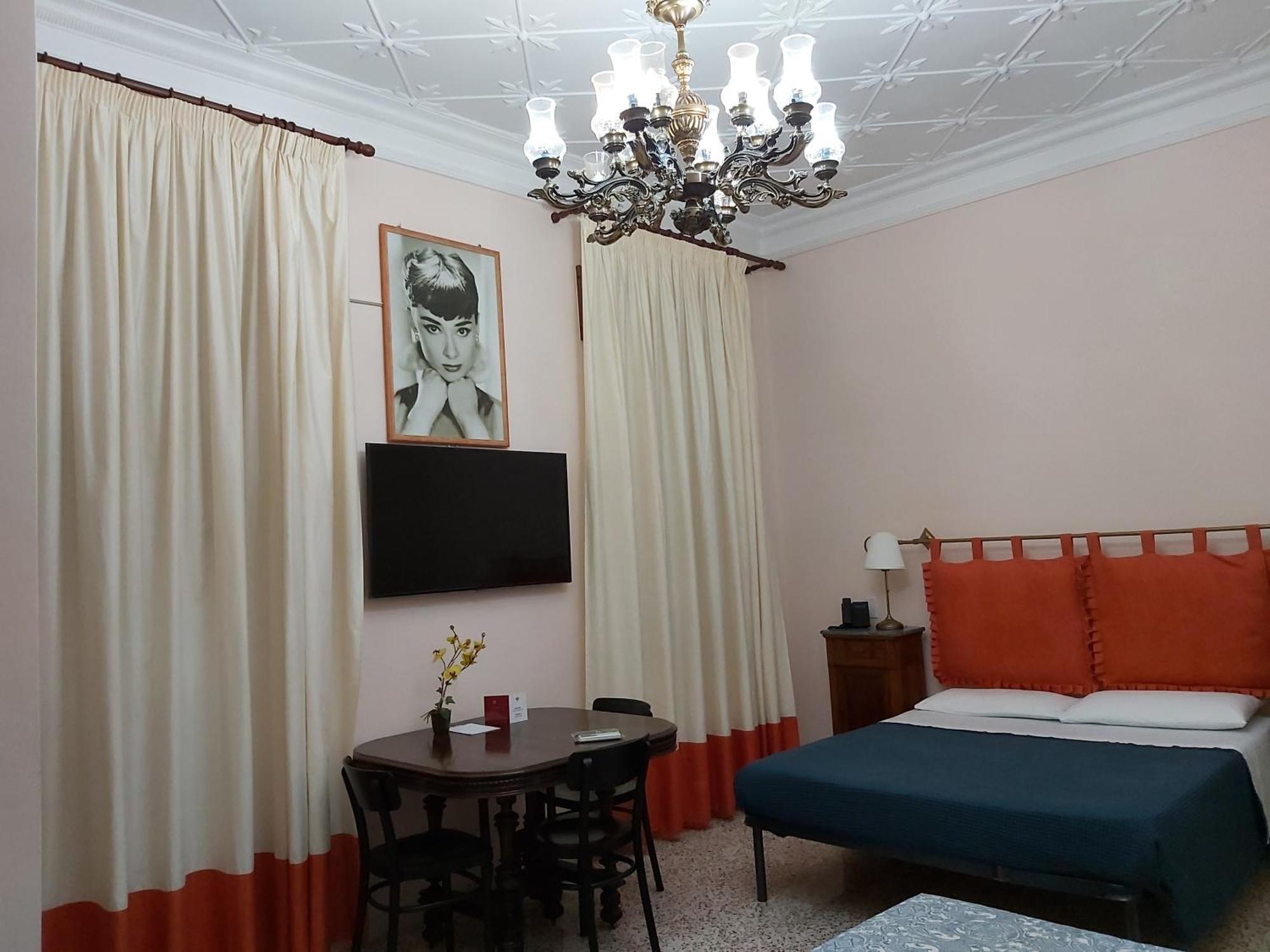 Vittoria Guest House Battipaglia Kültér fotó