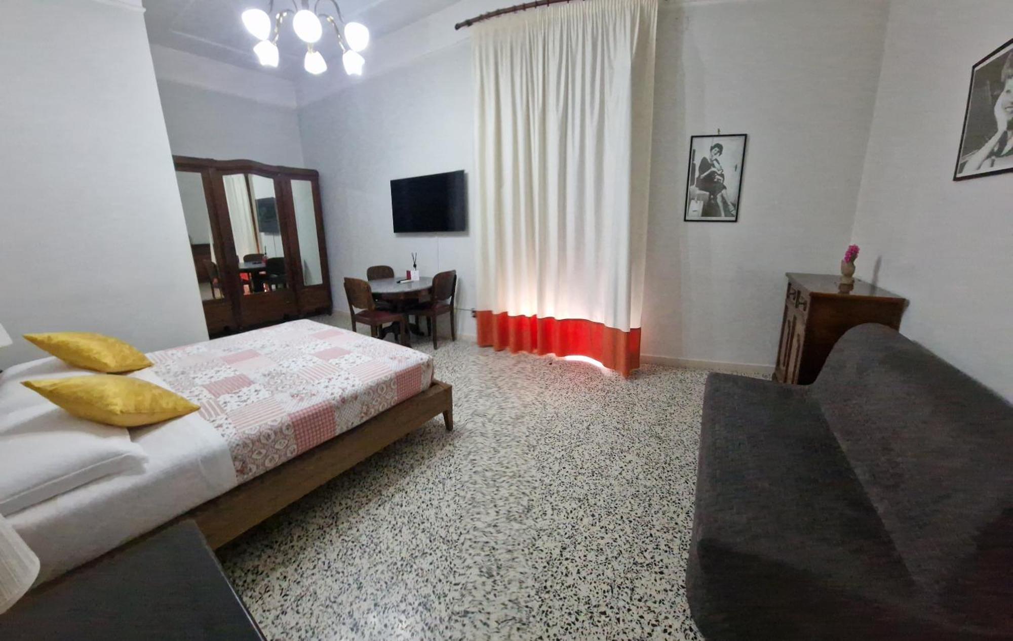 Vittoria Guest House Battipaglia Kültér fotó