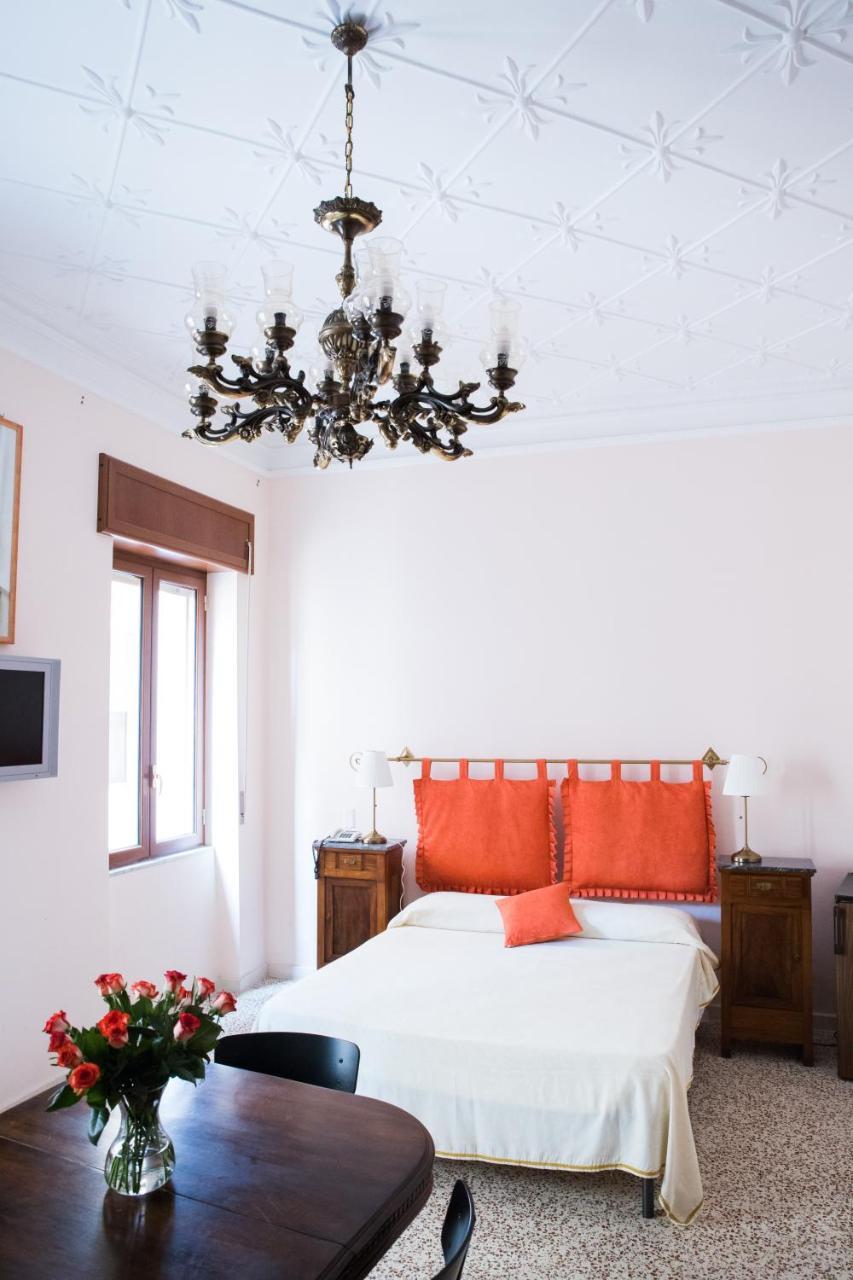 Vittoria Guest House Battipaglia Kültér fotó